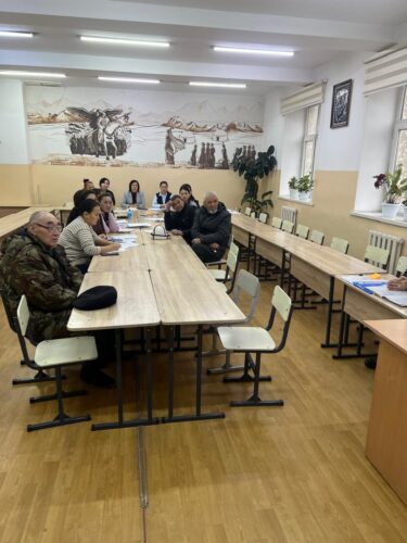 Ар бир предметтик мугалимдер менен биргеликте кеңешме уюштурулуп, бир нече маселелер талкууланды