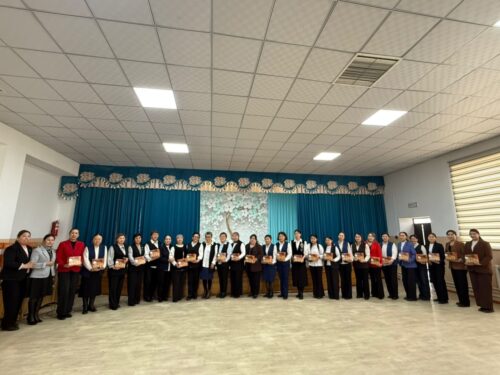 Кесиптик бирлик жамааты жалпыңыздарды кош майрамыңыздар менен куттуктайт!